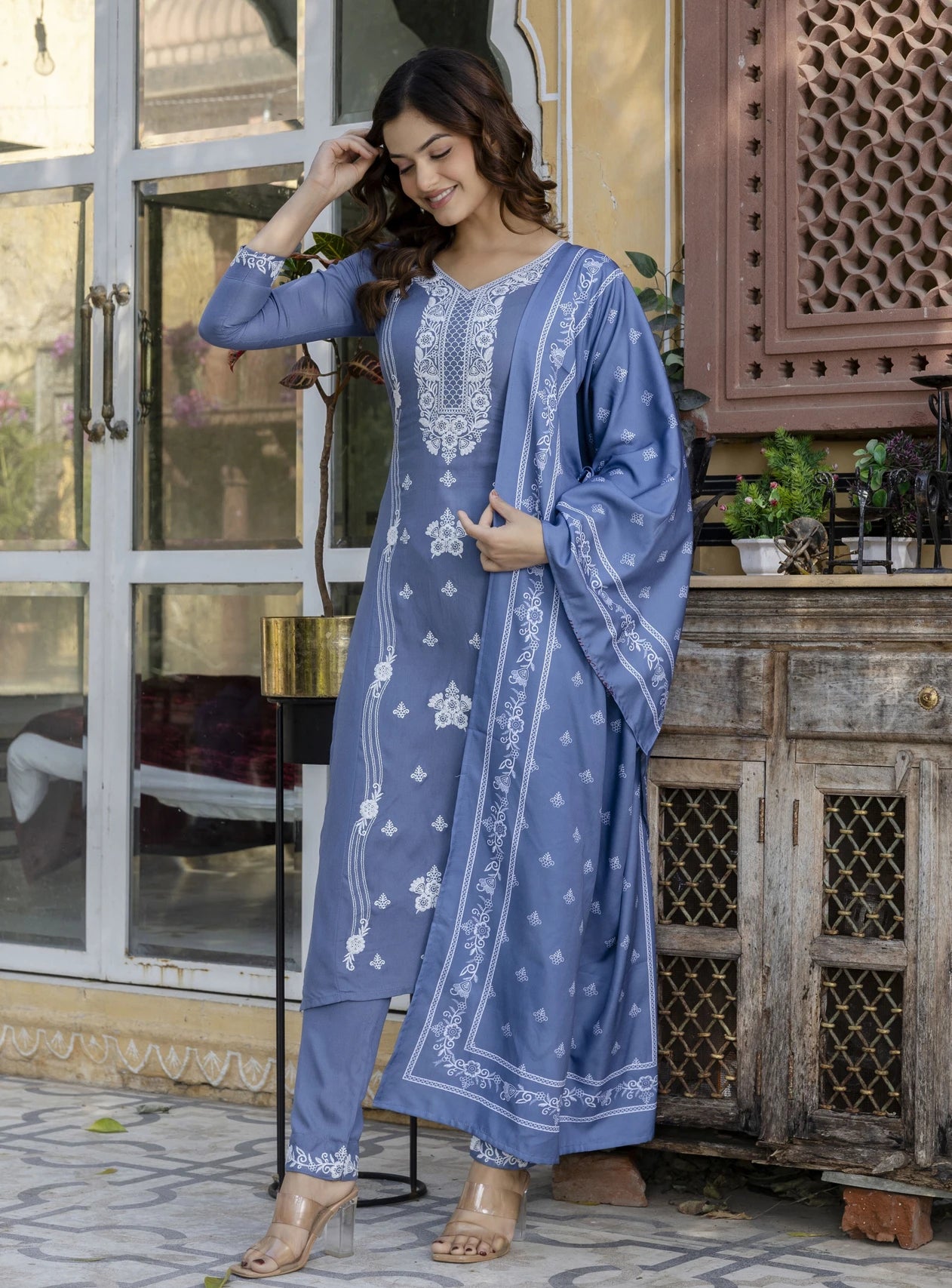 Embroidered Kurta Set