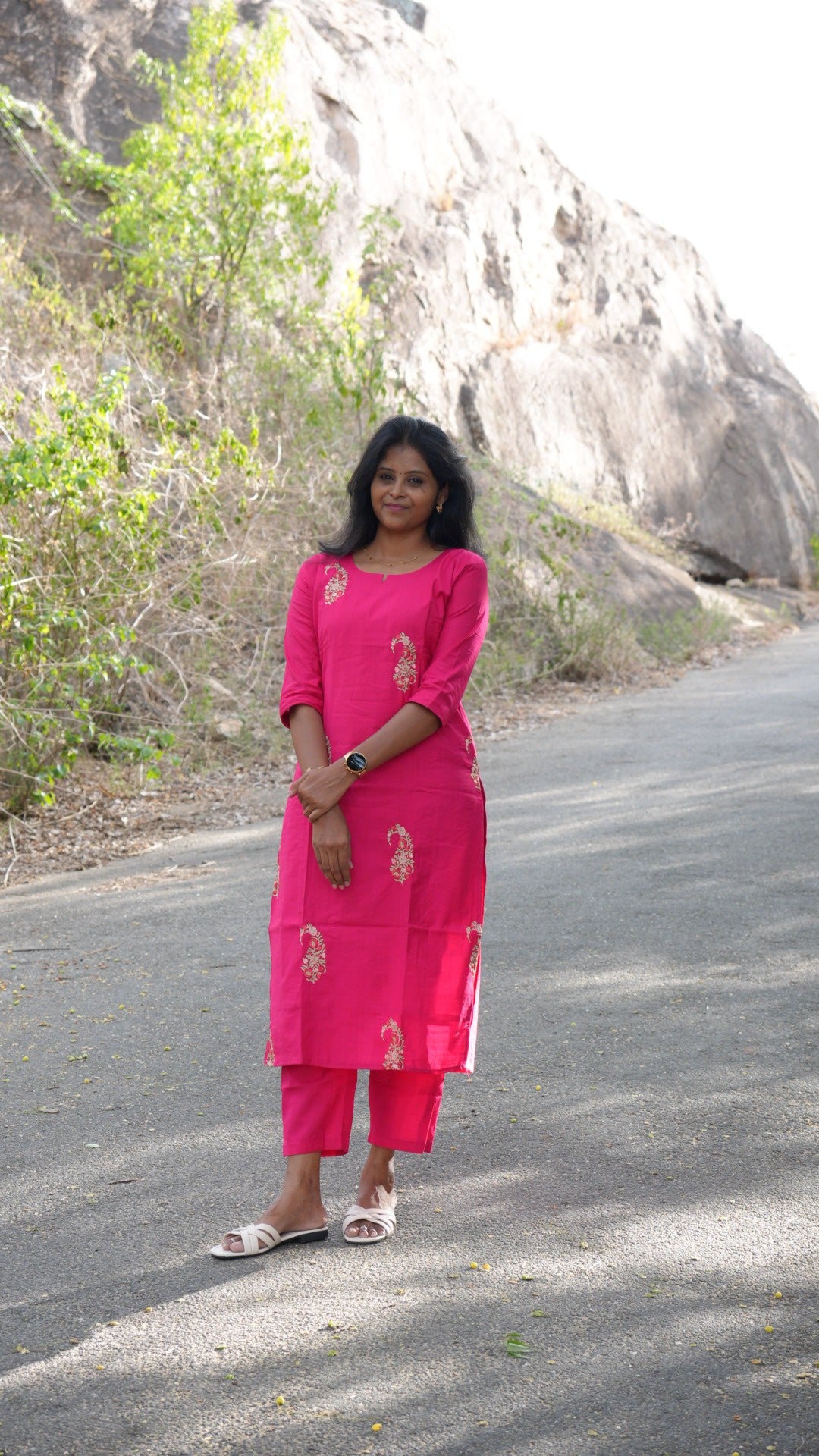 Magenta(Raani Pink) Embroidered Straight Kurta with Matching Pants/CSP000